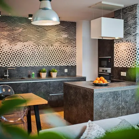 Apartamenty Homely Place Casa Verona - Stary Rynek - Parking Posen Exterior foto